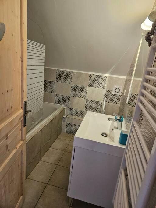 Chalet T3 Duplex Neuf Névache Eksteriør billede